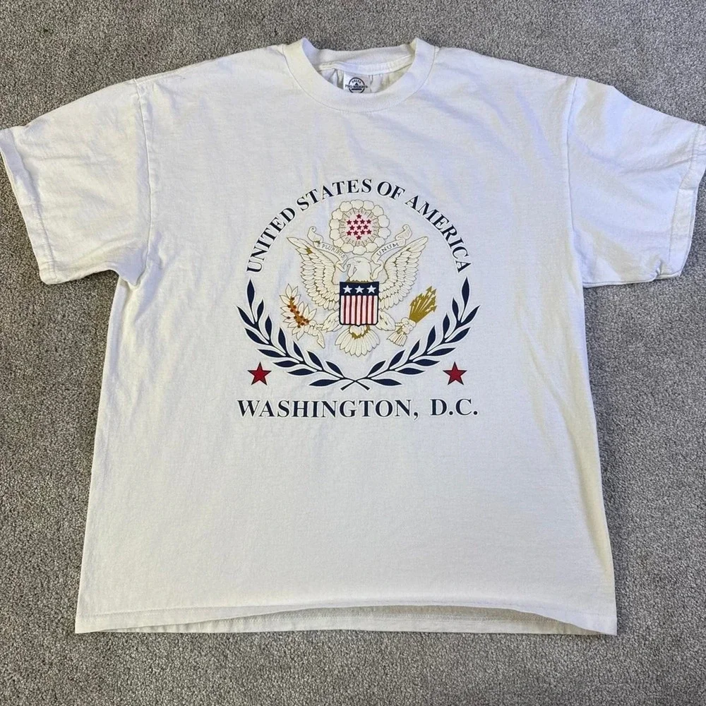 Vintage 90s Washington D.C. Eagle Graphic T-Shirt USA Delta Pro Weight Large